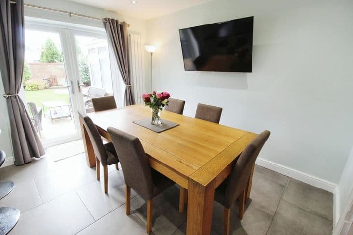 4 bedrooms house for sale in Bracebridge Heath, United Kingdom - Image 11