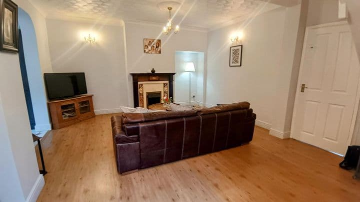 4 bedrooms house for sale in Dagenham, United Kingdom - Image 4