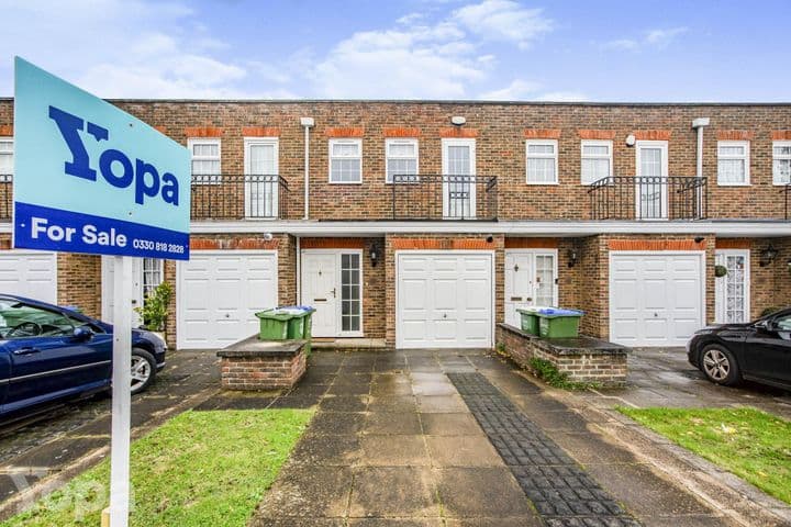 3 bedrooms house for sale in Bexleyheath, United Kingdom - Image 2