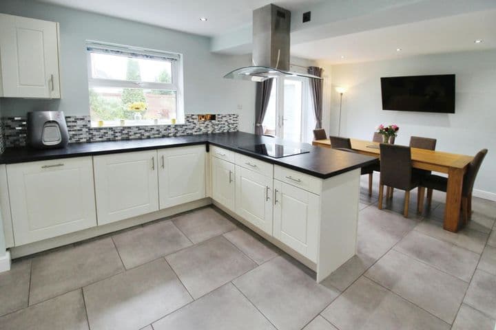 4 bedrooms house for sale in Bracebridge Heath, United Kingdom - Image 3