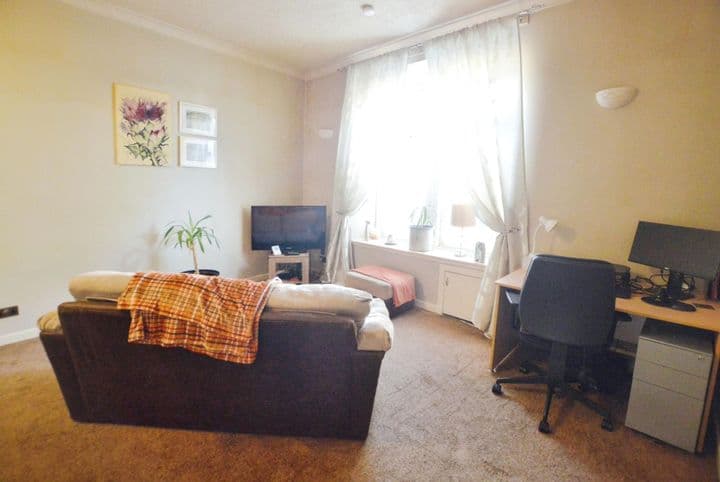 1 bedroom apartment for sale in Hamilton, United Kingdom - Image 3