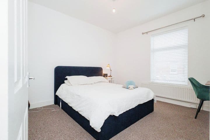 2 bedrooms house for sale in Stockport, United Kingdom - Image 6