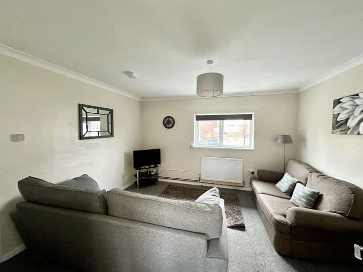 1 bedroom apartment for sale in Sheffield, United Kingdom - Image 8