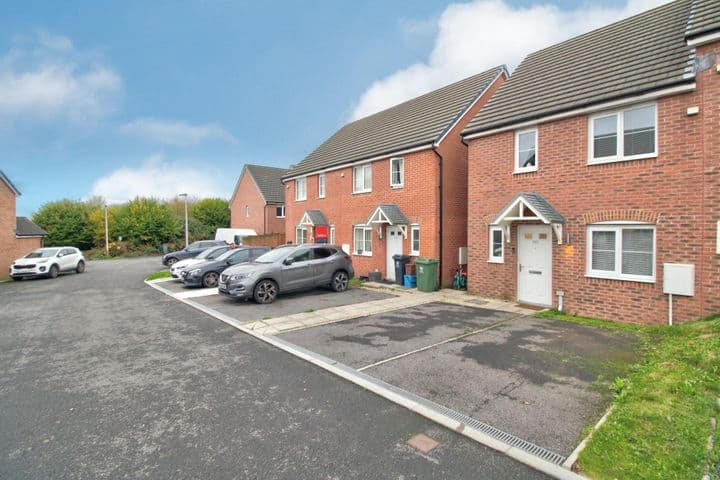 3 bedrooms house for sale in Cardiff, United Kingdom - Image 6