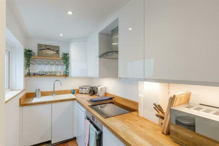 2 bedrooms house for sale in Brighton, United Kingdom - Image 4