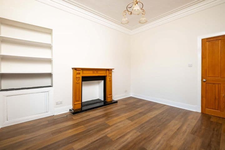 2 bedrooms apartment for sale in Dundee, United Kingdom - Image 5