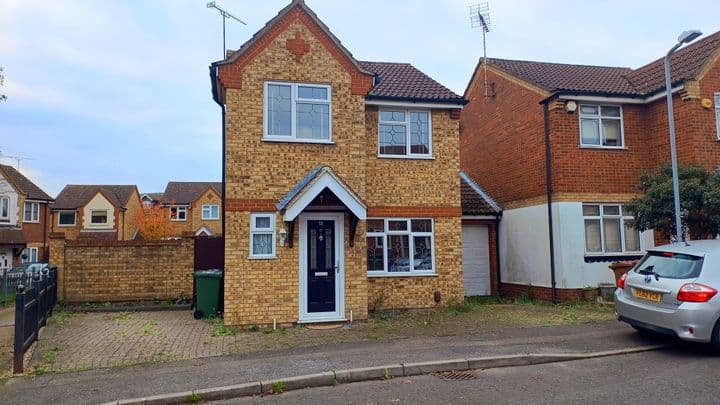 3 bedrooms house for sale in South Ockendon, United Kingdom - Image 2