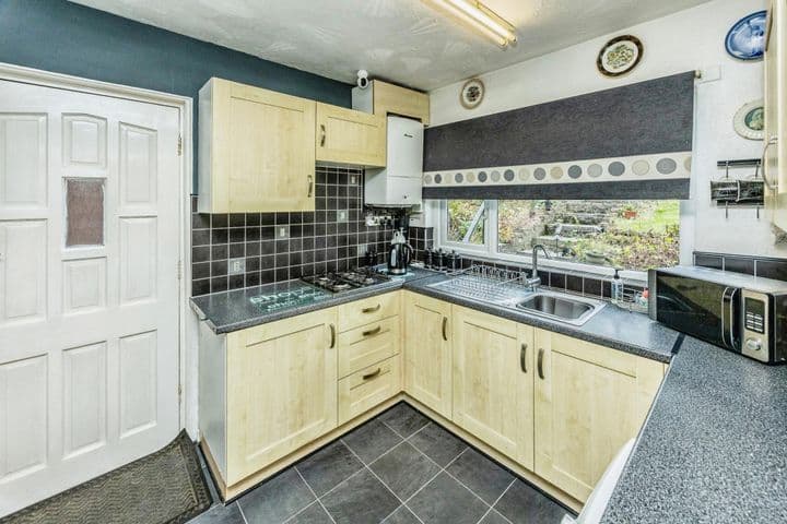 3 bedrooms house for sale in Brighouse, United Kingdom - Image 7