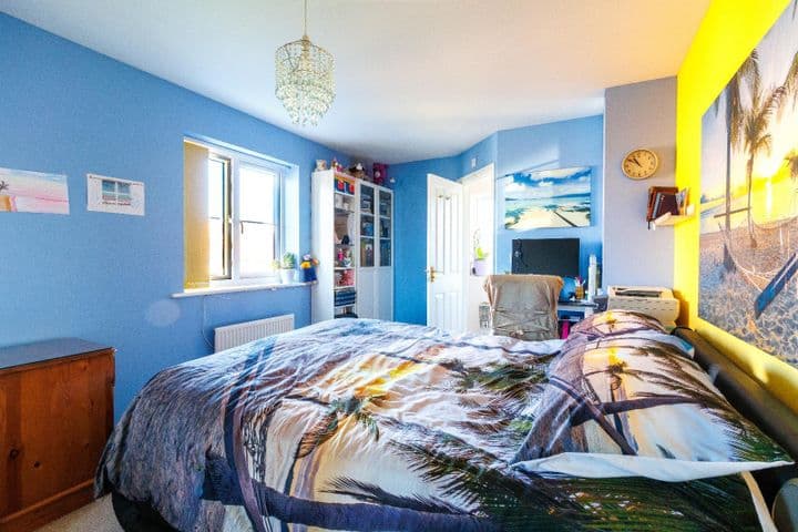 3 bedrooms house for sale in Swindon, United Kingdom - Image 12