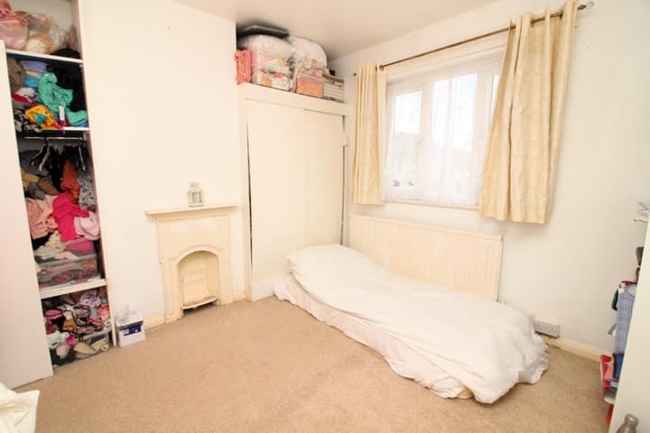 3 bedrooms house for sale in Dagenham, United Kingdom - Image 17