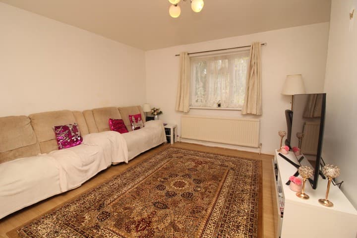 3 bedrooms house for sale in Dagenham, United Kingdom - Image 7