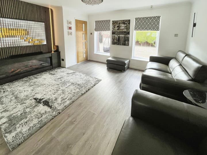 4 bedrooms house for sale in Stoke-On-Trent, United Kingdom - Image 7