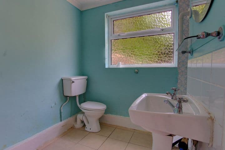 3 bedrooms house for sale in Neath Port Talbot, United Kingdom - Image 8