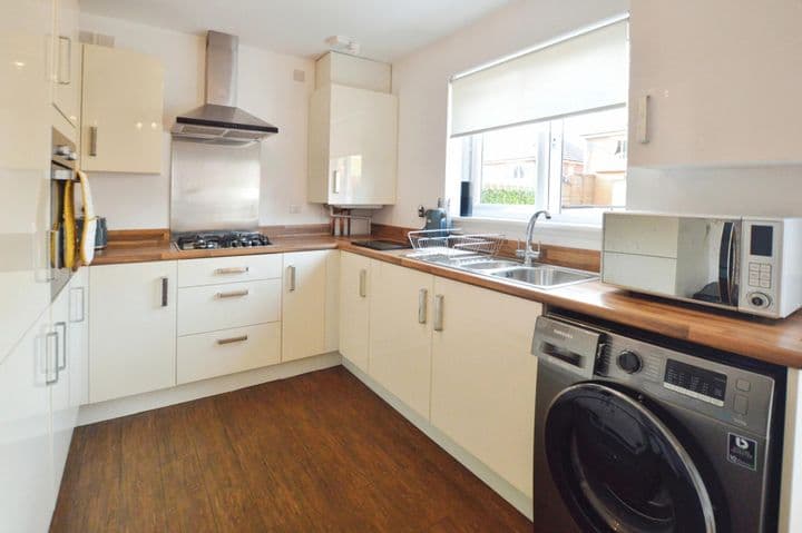 3 bedrooms house for sale in Glasgow, United Kingdom - Image 7