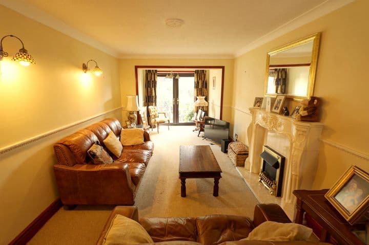 3 bedrooms house for sale in Sutton Coldfield, United Kingdom - Image 4