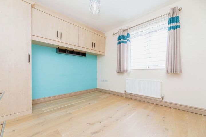 2 bedrooms apartment for sale in Rotherham, United Kingdom - Image 10