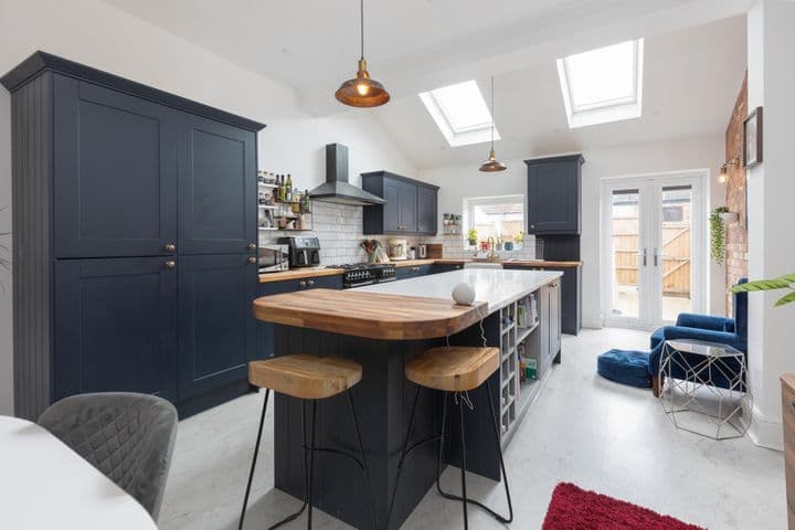 2 bedrooms house for sale in Prestwich, United Kingdom - Image 6