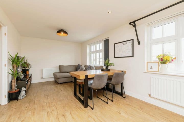 1 bedroom apartment for sale in Bristol, United Kingdom - Image 4