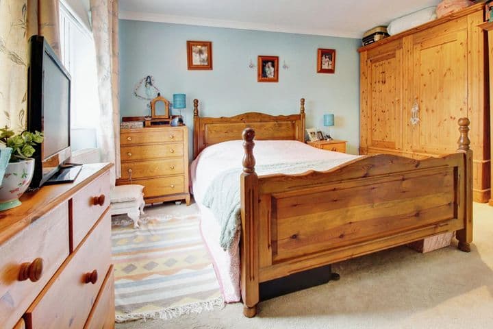 2 bedrooms house for sale in Woodbridge, United Kingdom - Image 11