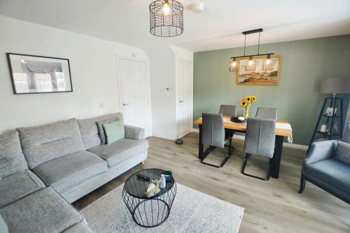 3 bedrooms house for sale in Glasgow, United Kingdom - Image 3