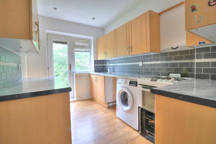 3 bedrooms apartment for sale in Glasgow, United Kingdom - Image 4