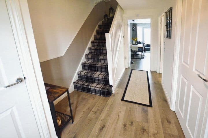 3 bedrooms house for sale in Glasgow, United Kingdom - Image 7