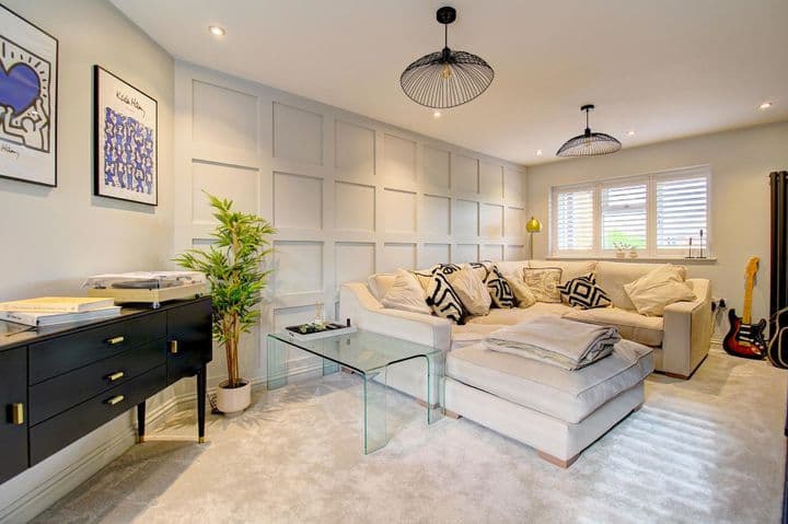 3 bedrooms house for sale in Walsall, United Kingdom - Image 7