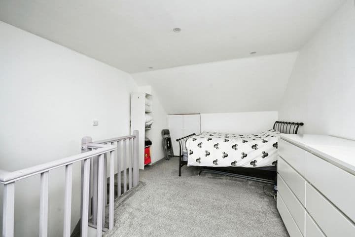 3 bedrooms house for sale in Nottingham, United Kingdom - Image 2