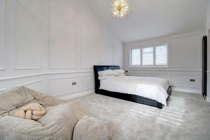 3 bedrooms house for sale in Walsall, United Kingdom - Image 12