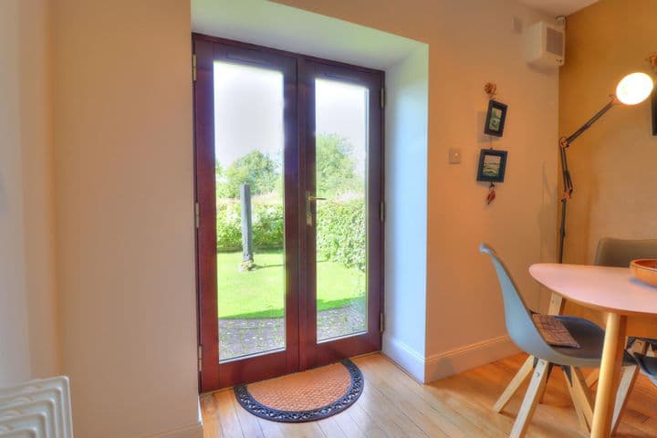 3 bedrooms house for sale in Glasgow, United Kingdom - Image 12