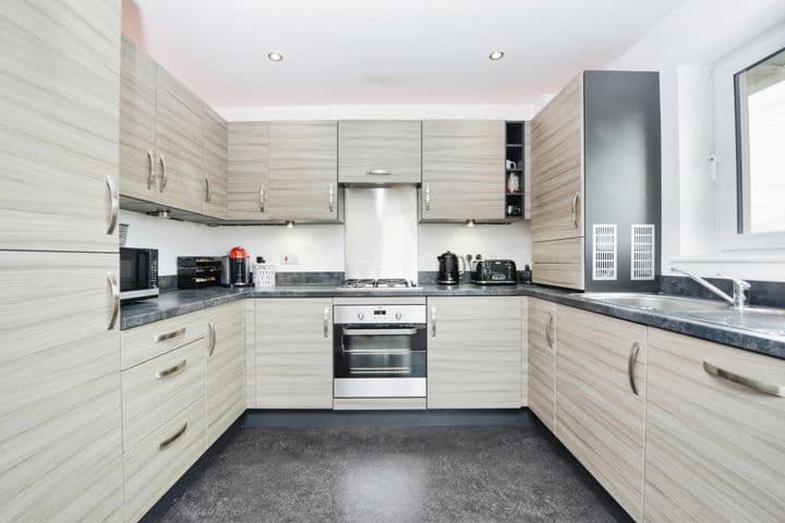 2 bedrooms apartment for sale in Edinburgh City Centre, United Kingdom - Image 7