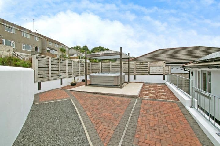 3 bedrooms house for sale in Camborne, United Kingdom - Image 4