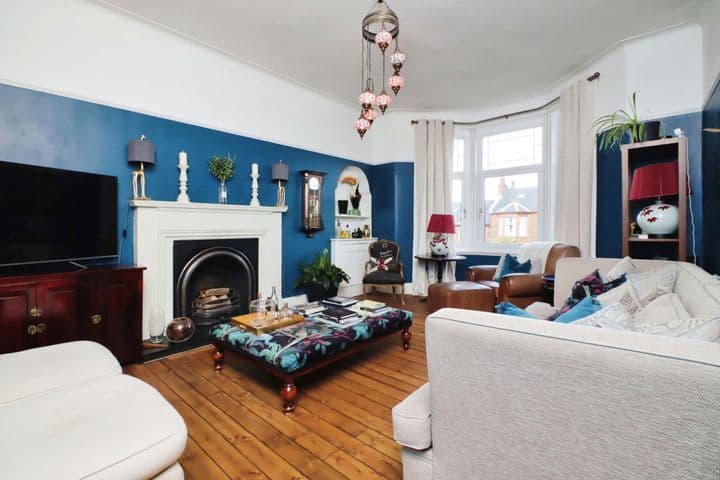 5 bedrooms house for sale in Glasgow, United Kingdom - Image 3