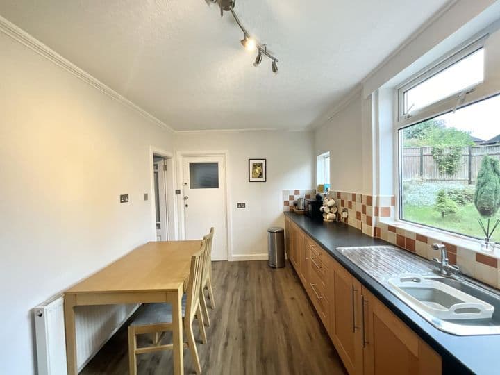 3 bedrooms house for sale in Nottingham, United Kingdom - Image 10