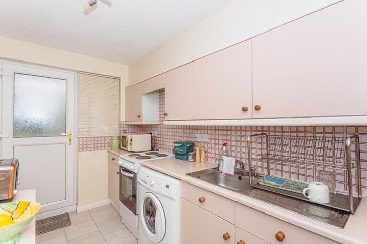 1 bedroom apartment for sale in Dumfries and Galloway, United Kingdom - Image 4