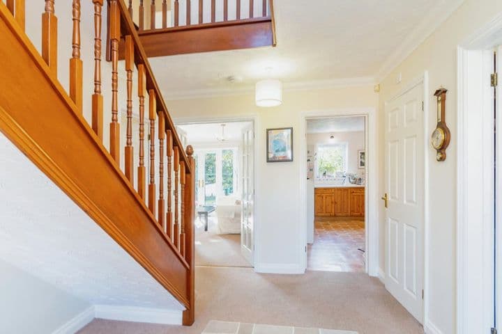 4 bedrooms house for sale in Milton Keynes, United Kingdom - Image 5