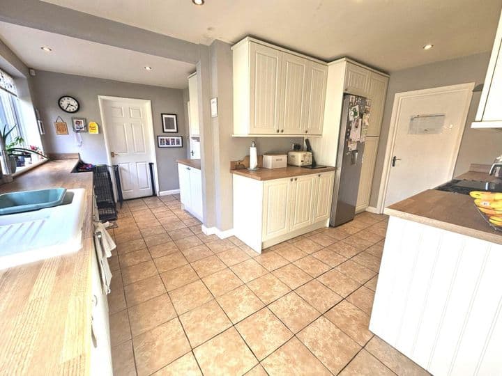 3 bedrooms house for sale in Cheadle, United Kingdom - Image 8