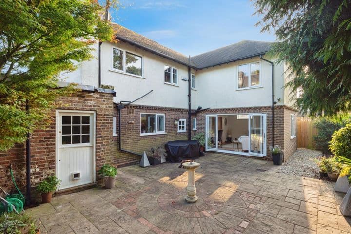 4 bedrooms house for sale in Tunbridge Wells, United Kingdom - Image 4