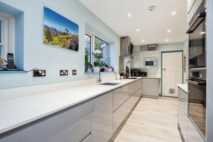 4 bedrooms house for sale in Tunbridge Wells, United Kingdom - Image 8