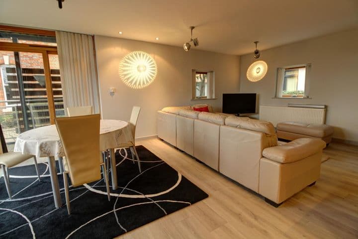 2 bedrooms apartment for sale in Newbury, United Kingdom - Image 5