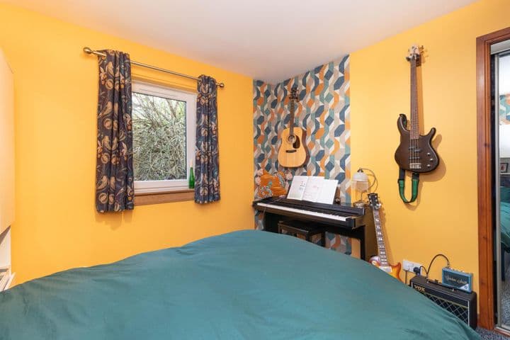 2 bedrooms apartment for sale in Dundee, United Kingdom - Image 12