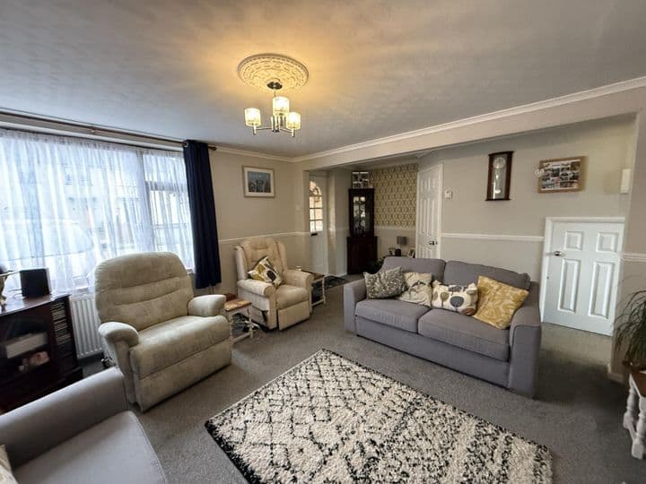 3 bedrooms house for sale in Leicester, United Kingdom - Image 11