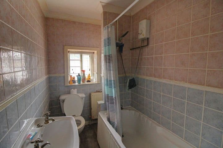 3 bedrooms house for sale in Accrington, United Kingdom - Image 8