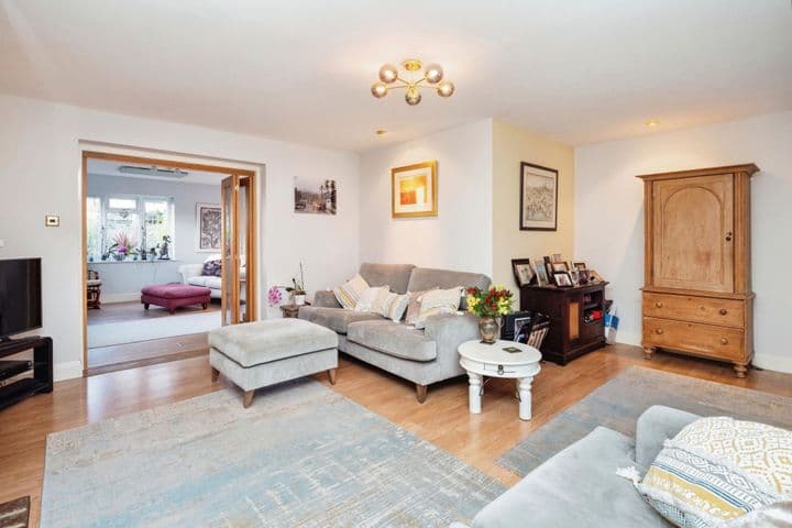 4 bedrooms house for sale in Tunbridge Wells, United Kingdom - Image 5