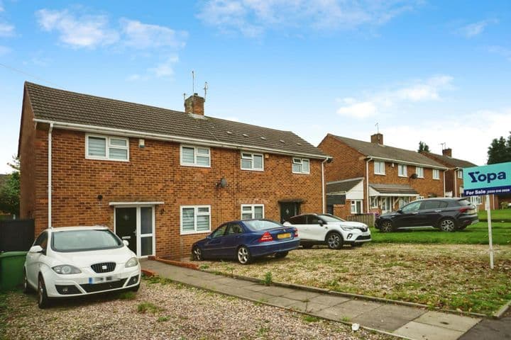 2 bedrooms house for sale in Wolverhampton, United Kingdom - Image 2