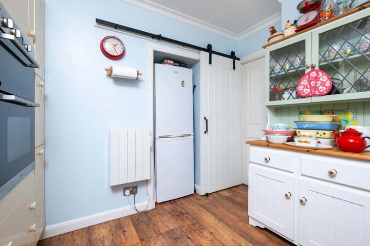 2 bedrooms apartment for sale in Montrose, United Kingdom - Image 9