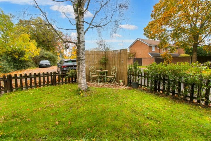 1 bedroom house for sale in Reading, United Kingdom - Image 8