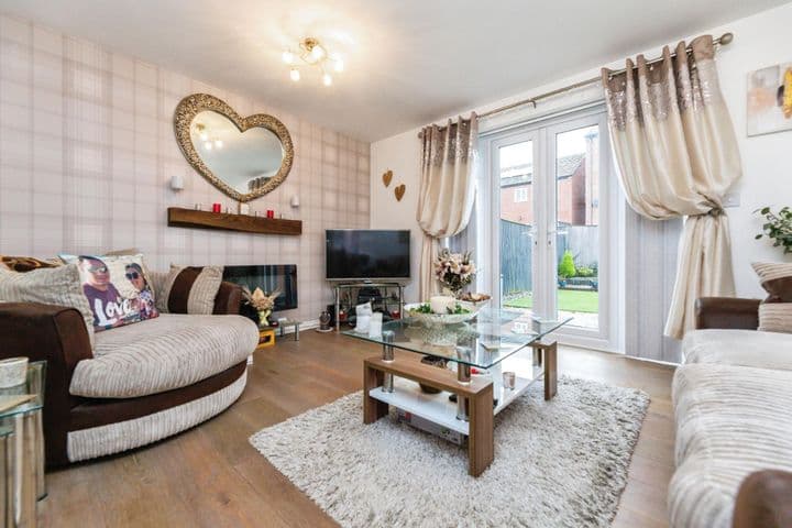 3 bedrooms house for sale in Barnsley, United Kingdom - Image 6