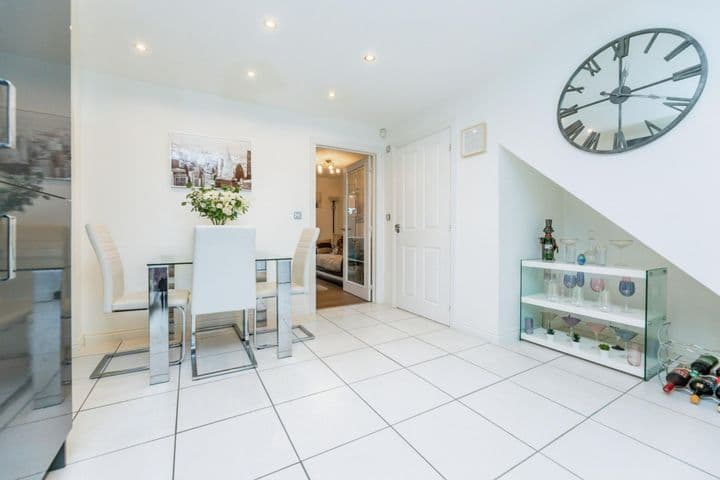 3 bedrooms house for sale in Barnsley, United Kingdom - Image 5