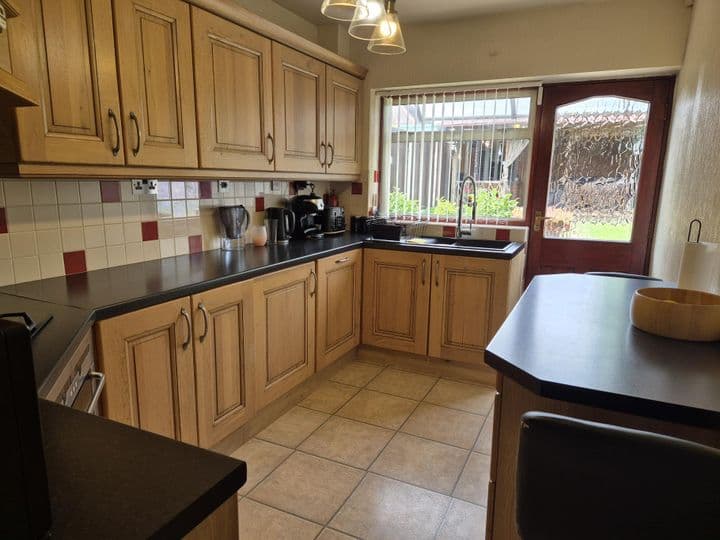 3 bedrooms house for sale in Halesowen, United Kingdom - Image 7